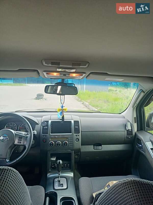 Позашляховик / Кросовер Nissan Pathfinder 2008 в Одесі