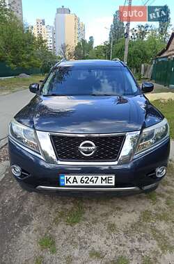 Позашляховик / Кросовер Nissan Pathfinder 2013 в Києві