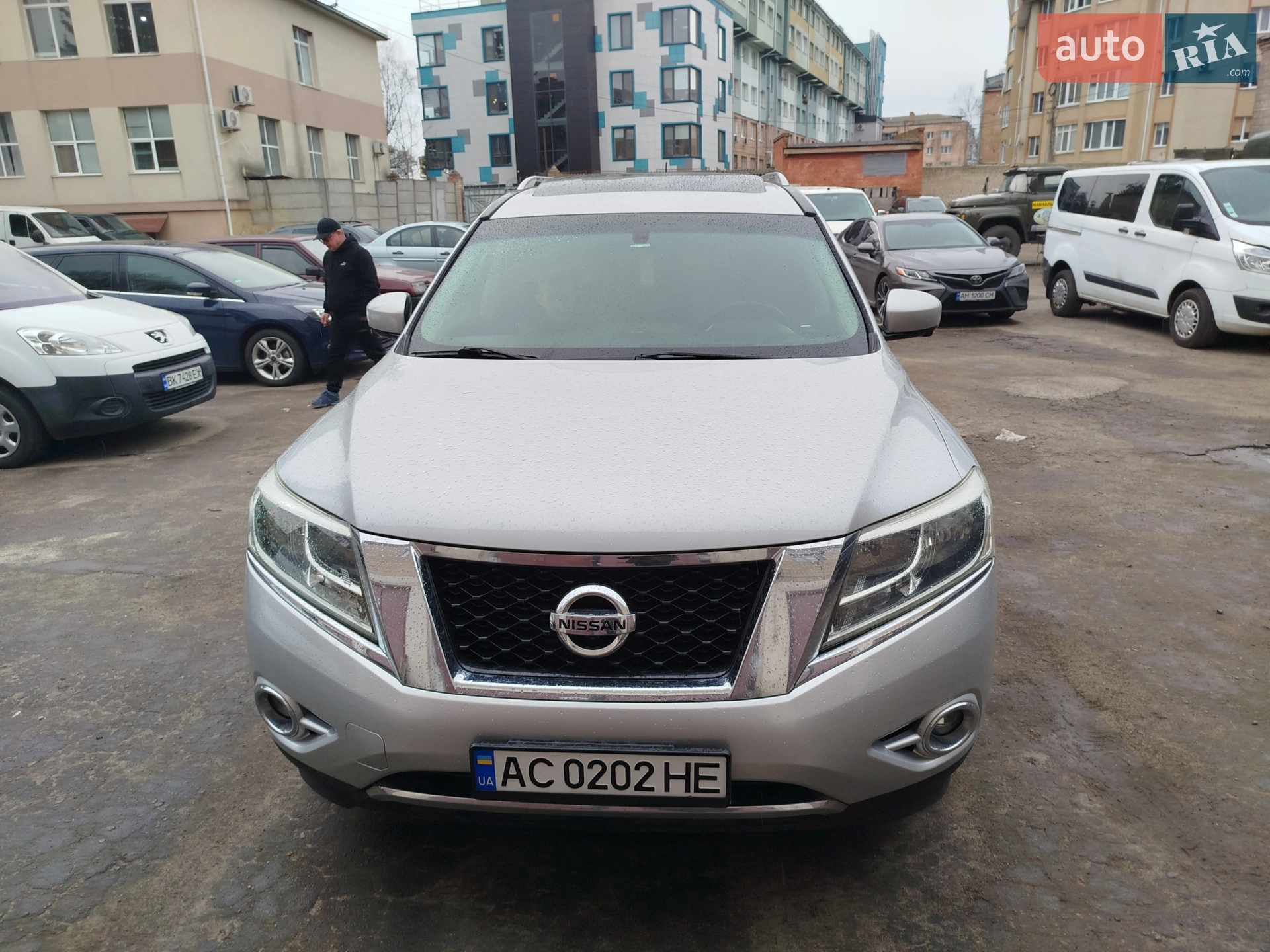 2012 Nissan Pathfinder - мініатюра 3