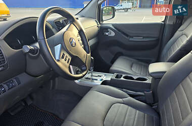 Внедорожник / Кроссовер Nissan Pathfinder 2011 в 