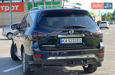 Внедорожник / Кроссовер Nissan Pathfinder 2013 в 