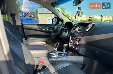 Внедорожник / Кроссовер Nissan Pathfinder 2013 в 