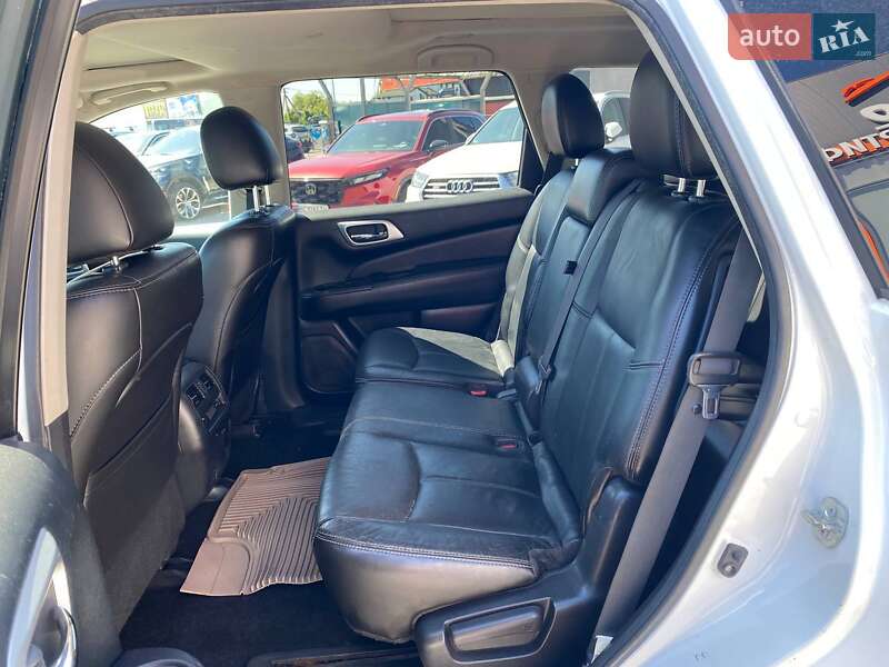 Позашляховик / Кросовер Nissan Pathfinder 2014 в Львові