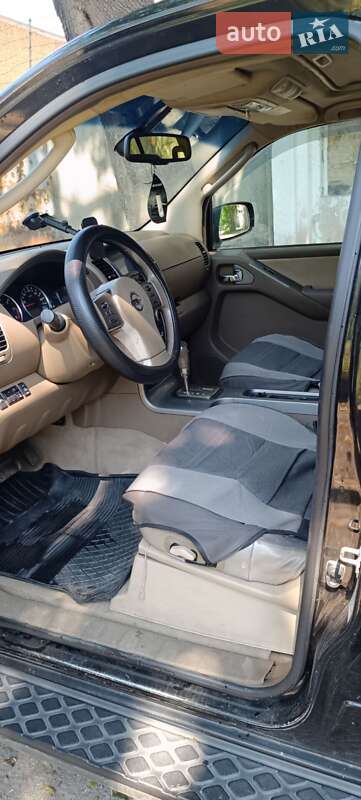 Позашляховик / Кросовер Nissan Pathfinder 2005 в Харкові