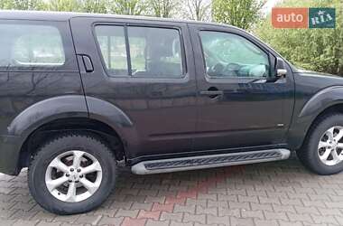 Внедорожник / Кроссовер Nissan Pathfinder 2011 в Кривом Роге