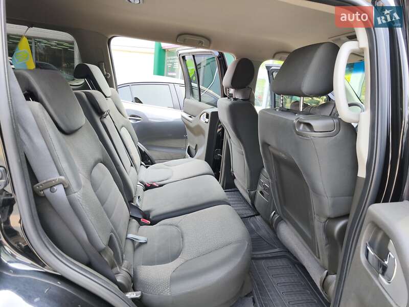 Позашляховик / Кросовер Nissan Pathfinder 2012 в Дніпрі