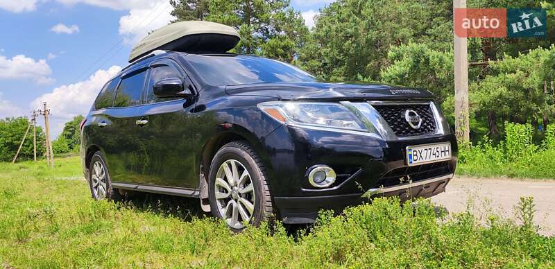 Позашляховик / Кросовер Nissan Pathfinder 2013 в Хмельницькому