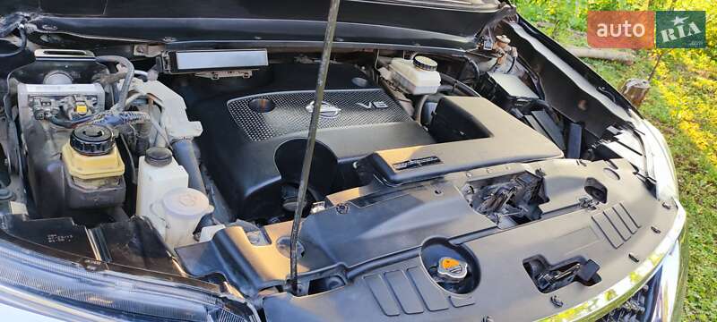 Позашляховик / Кросовер Nissan Pathfinder 2013 в Хмельницькому