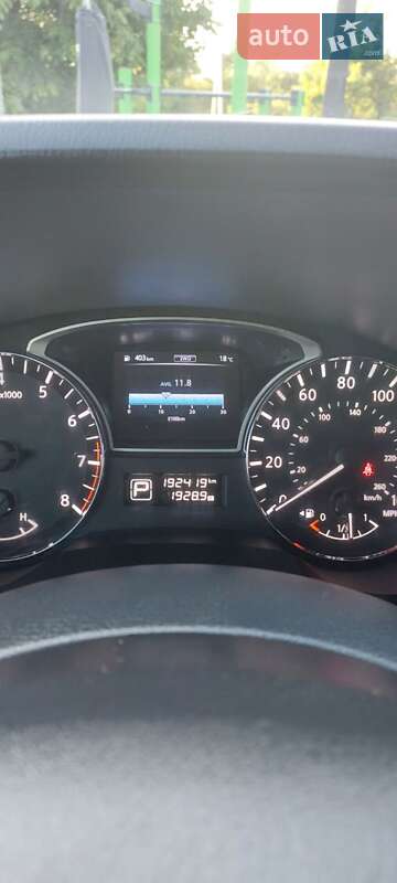 Позашляховик / Кросовер Nissan Pathfinder 2013 в Фастові