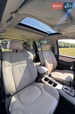 Внедорожник / Кроссовер Nissan Pathfinder 2009 в 