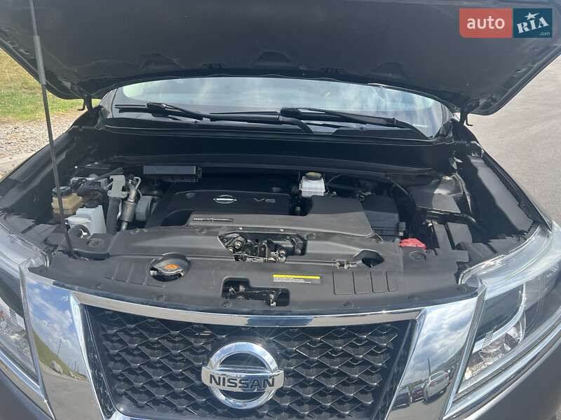 Позашляховик / Кросовер Nissan Pathfinder 2015 в Дніпрі фото 22 Позашляховик / Кросовер Nissan Pathfinder 2015 в Дніпрі