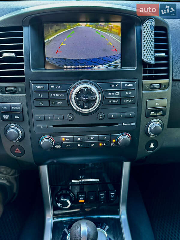 Внедорожник / Кроссовер Nissan Pathfinder 2011 в Ровно