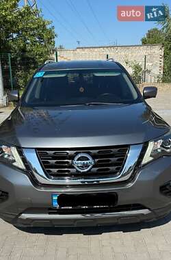 Внедорожник / Кроссовер Nissan Pathfinder 2019 в 