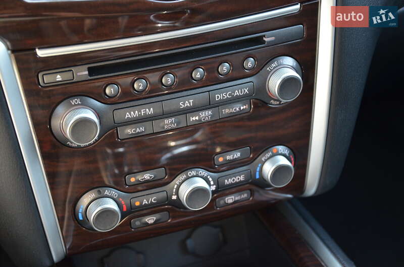 Позашляховик / Кросовер Nissan Pathfinder 2014 в Києві