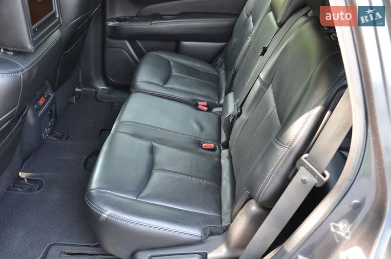 Позашляховик / Кросовер Nissan Pathfinder 2014 в Києві