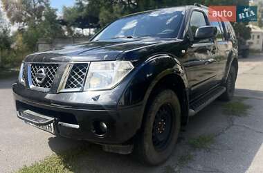 Внедорожник / Кроссовер Nissan Pathfinder 2007 в Чернигове