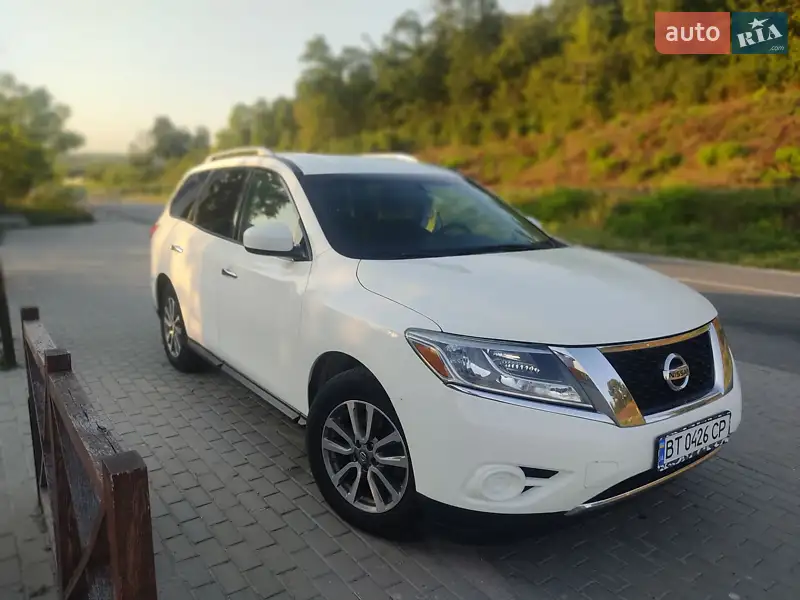 Nissan Pathfinder 2015