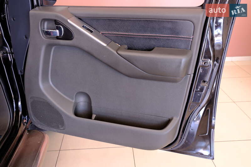 Внедорожник / Кроссовер Nissan Pathfinder 2008 в Одессе
