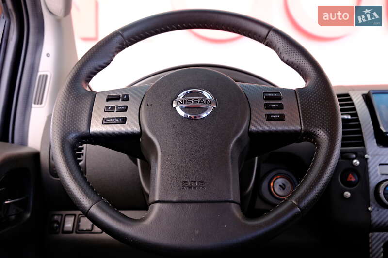 Внедорожник / Кроссовер Nissan Pathfinder 2008 в Одессе