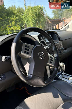 Внедорожник / Кроссовер Nissan Pathfinder 2014 в 