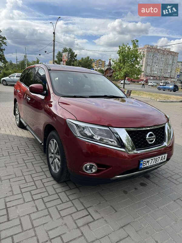 Позашляховик / Кросовер Nissan Pathfinder 2013 в Сумах