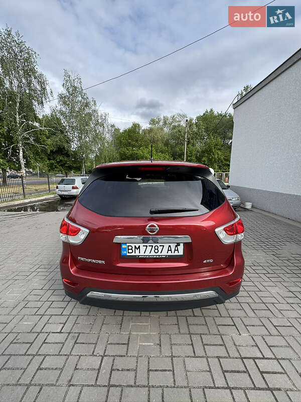 Позашляховик / Кросовер Nissan Pathfinder 2013 в Сумах