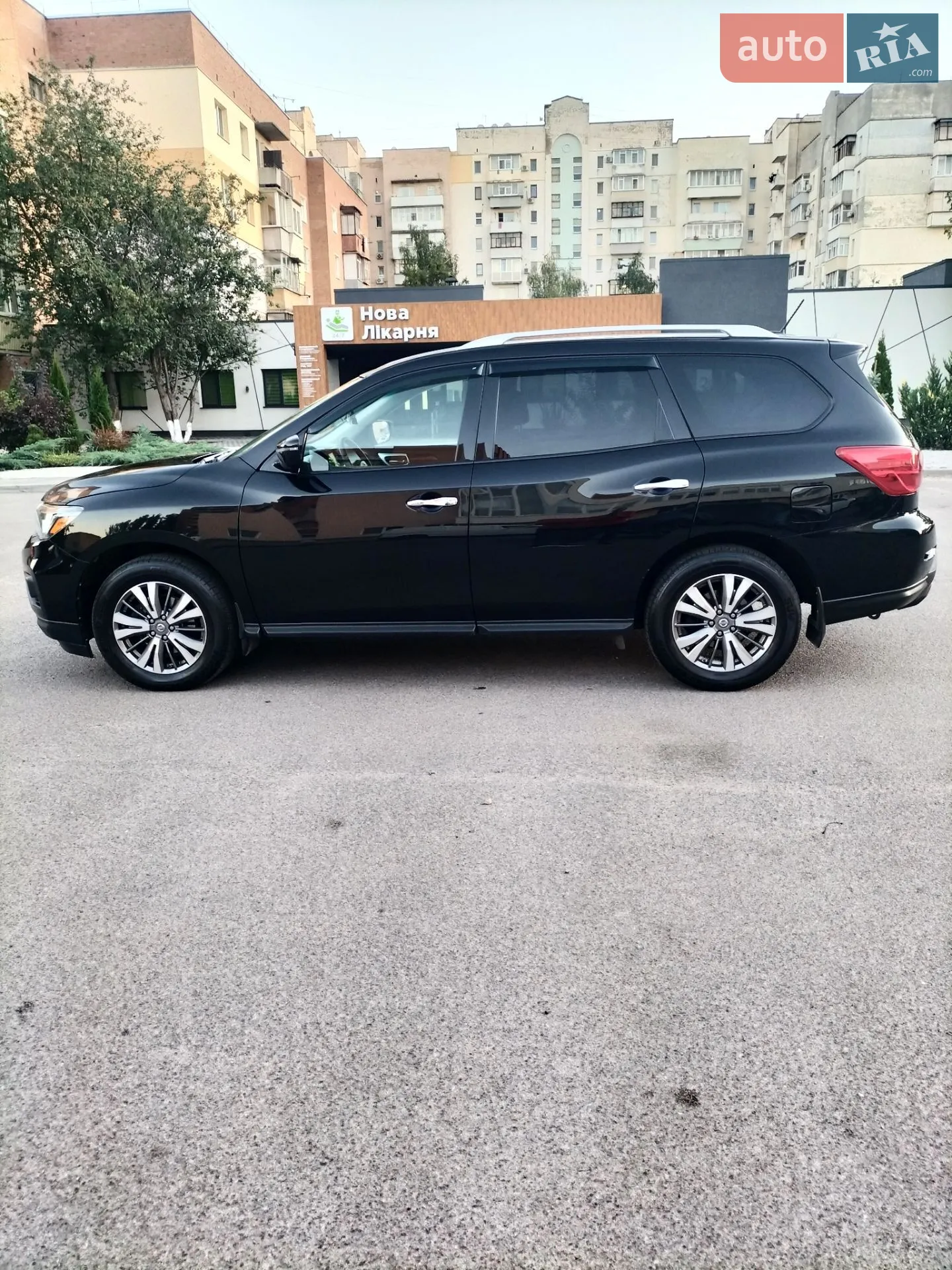 2018 Nissan Pathfinder - мініатюра 5