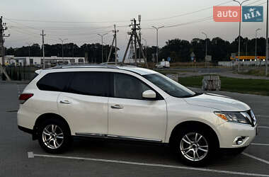 Внедорожник / Кроссовер Nissan Pathfinder 2015 в 