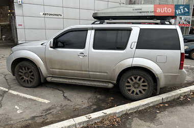 Внедорожник / Кроссовер Nissan Pathfinder 2013 в Харькове