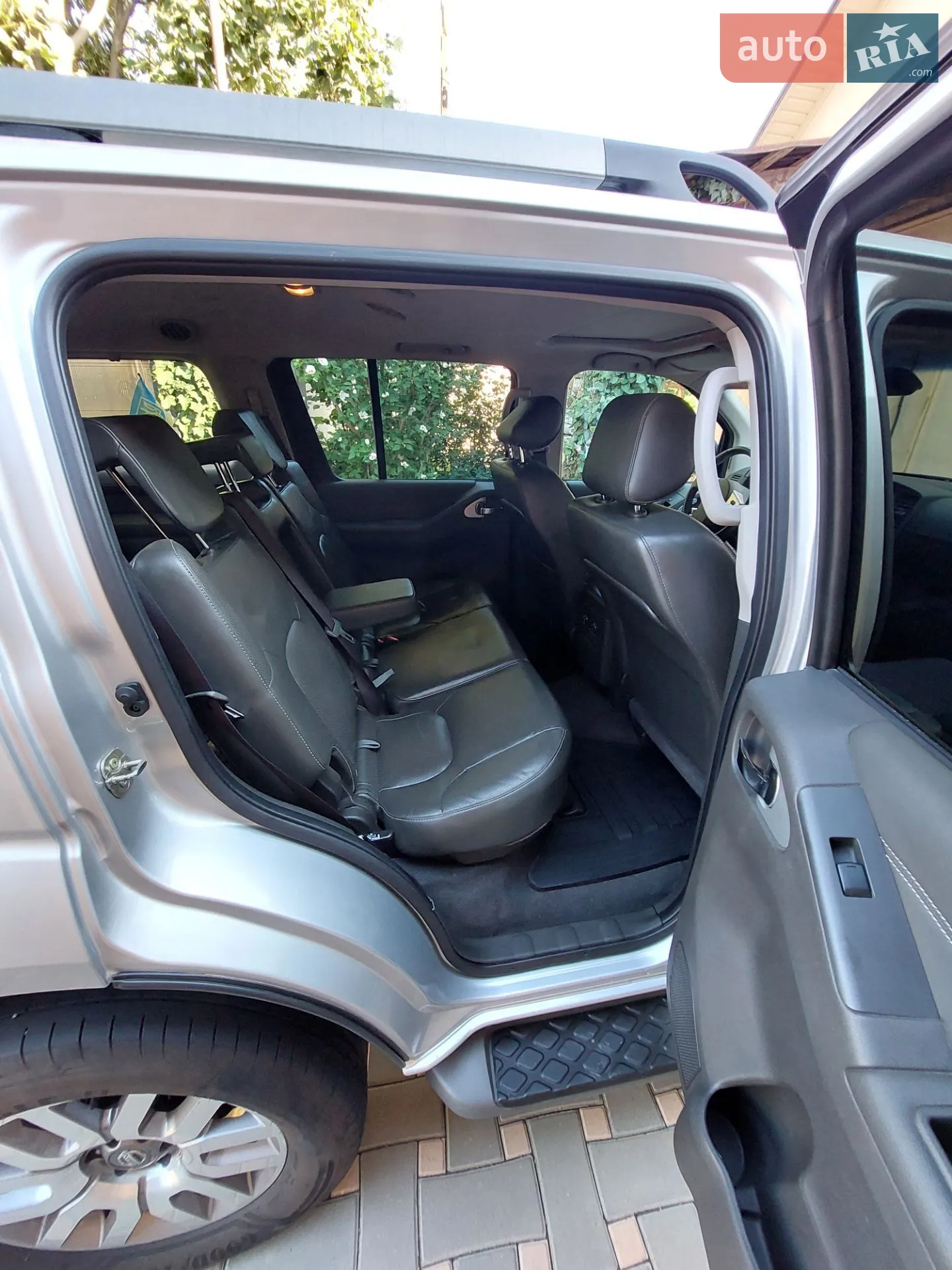 2014 Nissan Pathfinder - мініатюра 16