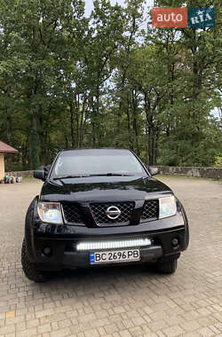 Внедорожник / Кроссовер Nissan Pathfinder 2005 в Моршине
