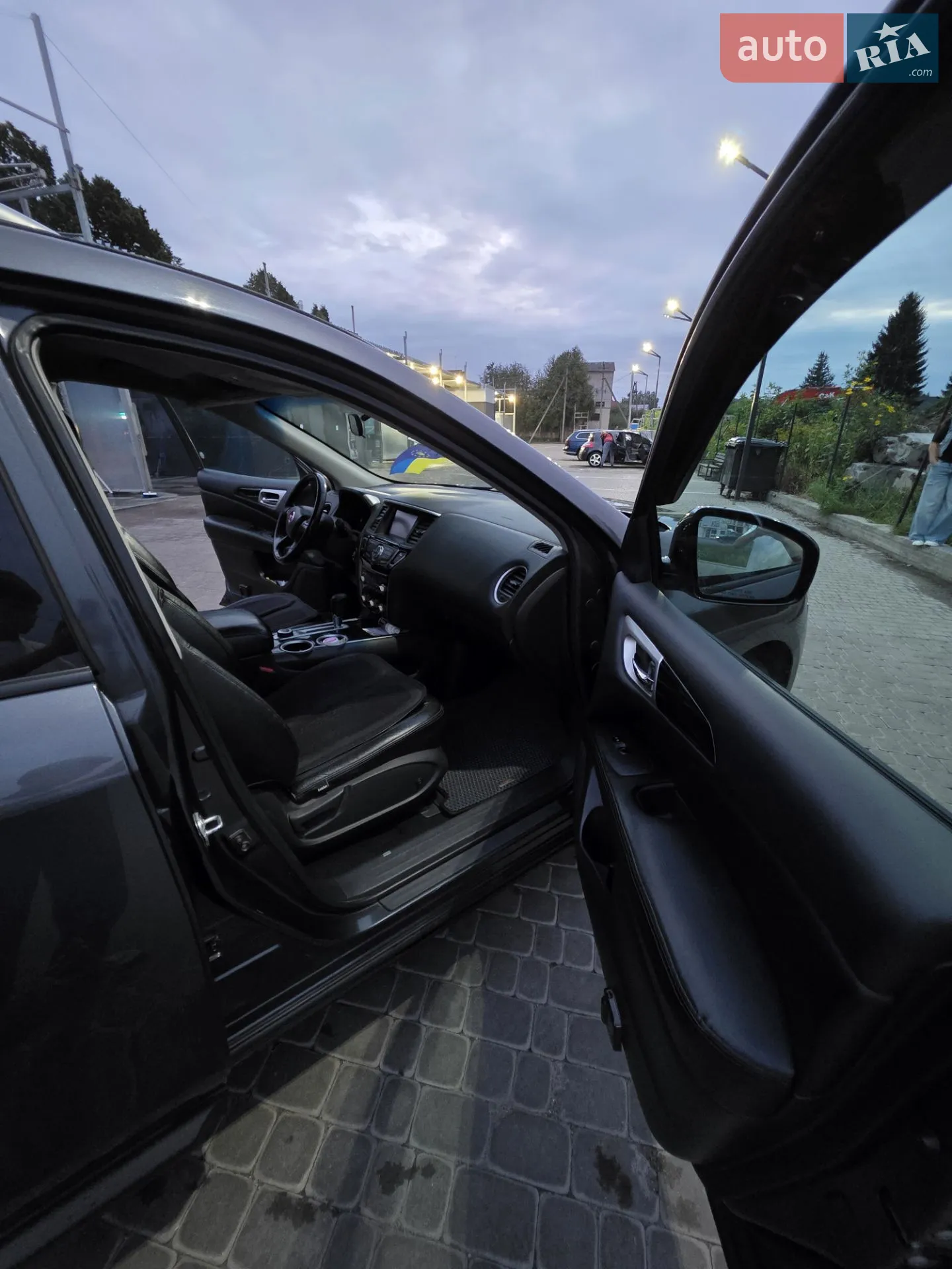 2013 Nissan Pathfinder - мініатюра 17