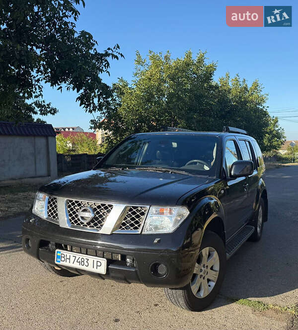 Nissan Pathfinder 2005