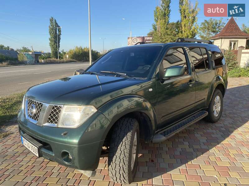 Nissan Pathfinder 2005