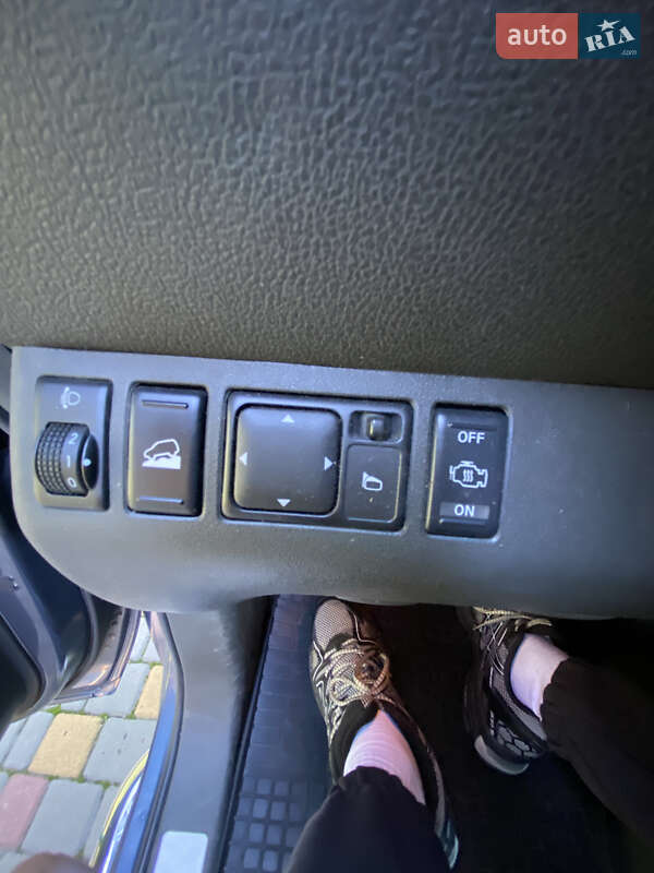 Позашляховик / Кросовер Nissan Pathfinder 2007 в Луцьку