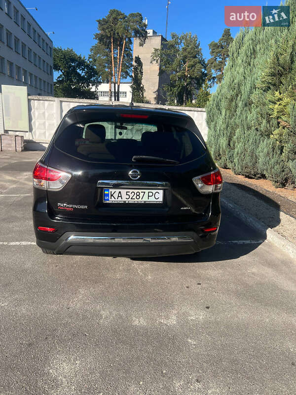 Внедорожник / Кроссовер Nissan Pathfinder 2013 в Киеве фото 2 Внедорожник / Кроссовер Nissan Pathfinder 2013 в Киеве