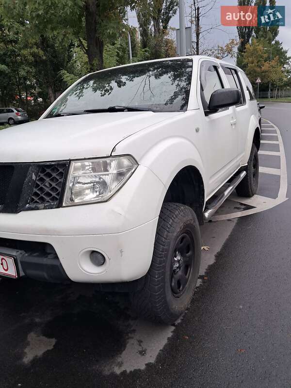 Внедорожник / Кроссовер Nissan Pathfinder 2008 в Киеве фото 4 Внедорожник / Кроссовер Nissan Pathfinder 2008 в Киеве