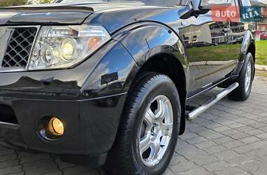 Внедорожник / Кроссовер Nissan Pathfinder 2006 в 