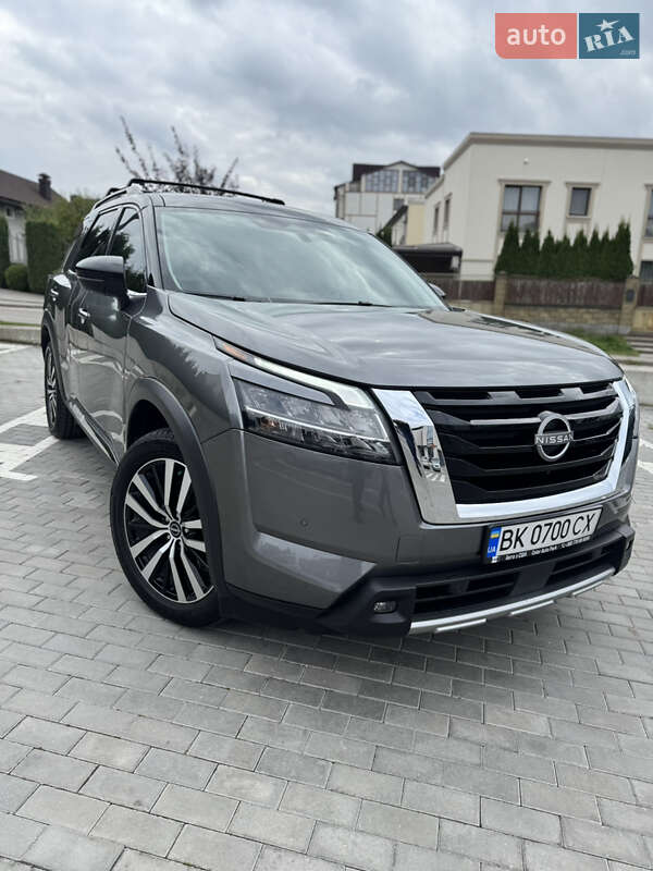Внедорожник / Кроссовер Nissan Pathfinder 2022 в Ровно фото 2 Внедорожник / Кроссовер Nissan Pathfinder 2022 в Ровно