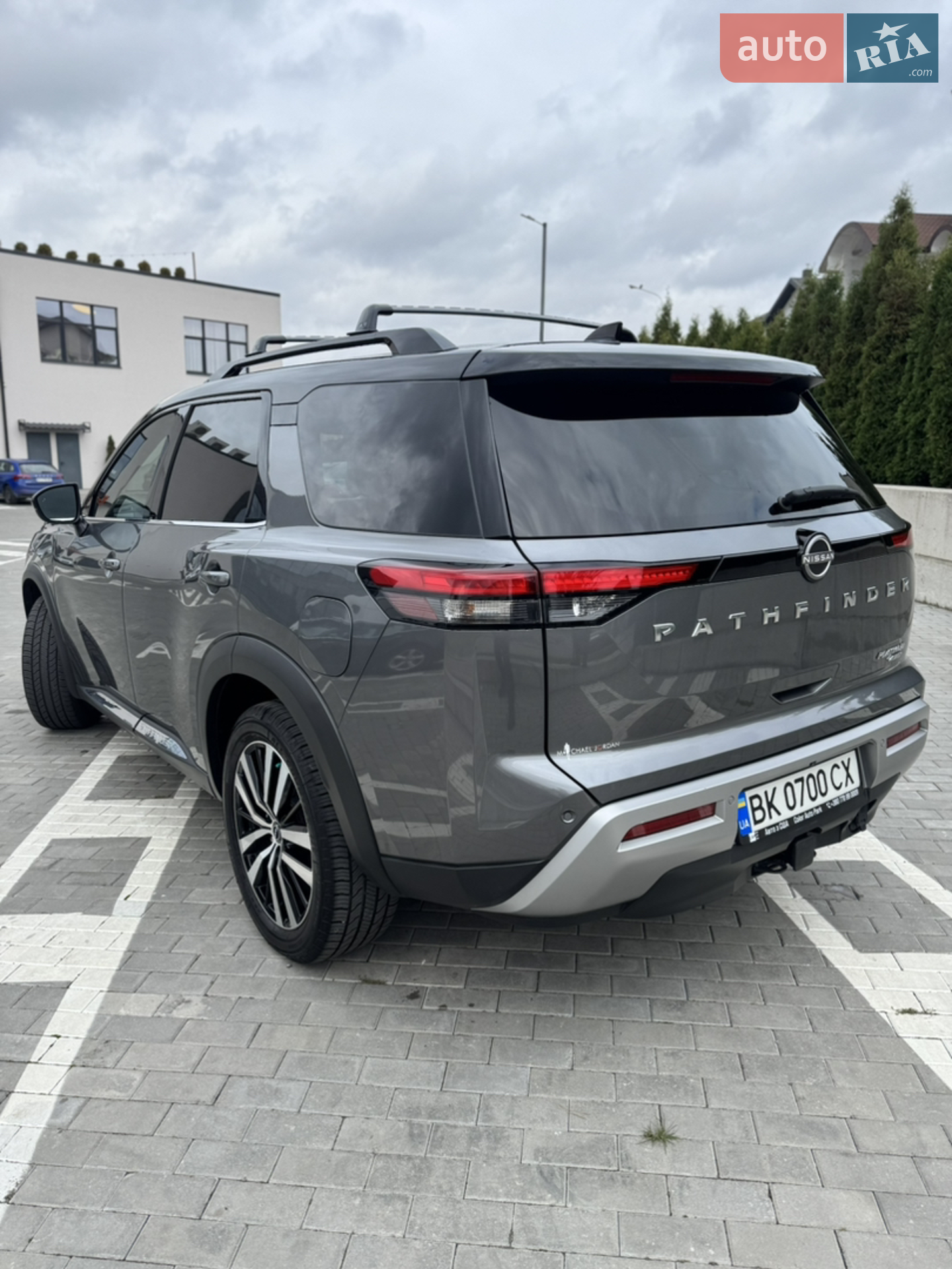 2022 Nissan Pathfinder - мініатюра 11