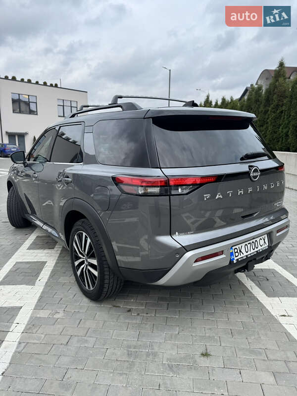 Внедорожник / Кроссовер Nissan Pathfinder 2022 в Ровно фото 11 Внедорожник / Кроссовер Nissan Pathfinder 2022 в Ровно