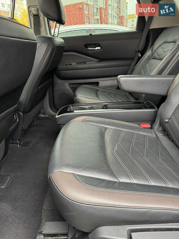 Внедорожник / Кроссовер Nissan Pathfinder 2022 в Ровно фото 54 Внедорожник / Кроссовер Nissan Pathfinder 2022 в Ровно