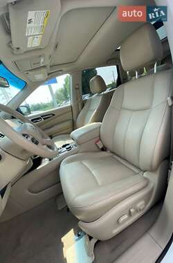 Позашляховик / Кросовер Nissan Pathfinder 2013 в  фото 9 Позашляховик / Кросовер Nissan Pathfinder 2013 в