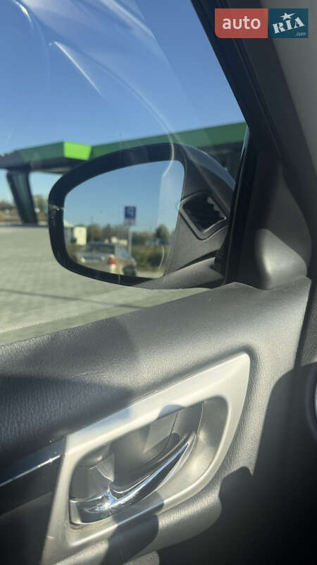 Внедорожник / Кроссовер Nissan Pathfinder 2014 в Стрые фото 16 Внедорожник / Кроссовер Nissan Pathfinder 2014 в Стрые