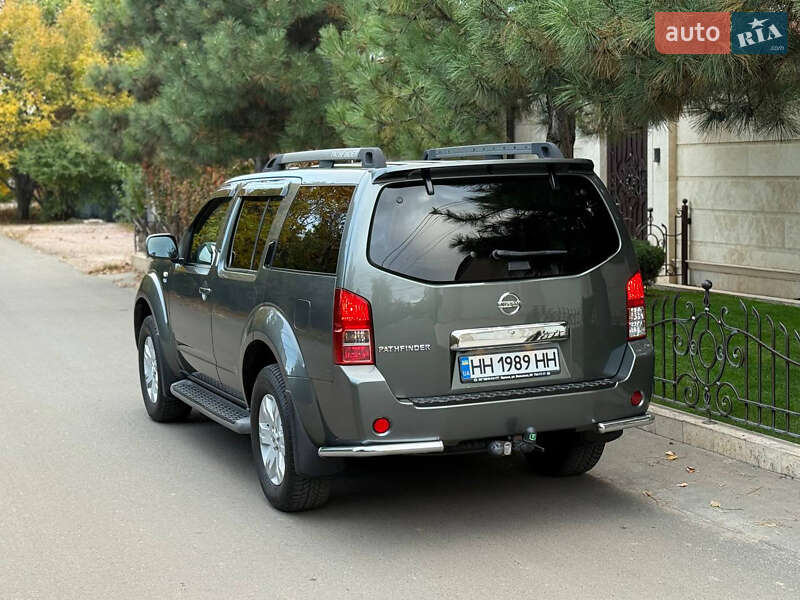 Внедорожник / Кроссовер Nissan Pathfinder 2005 в Одессе фото 23 Внедорожник / Кроссовер Nissan Pathfinder 2005 в Одессе