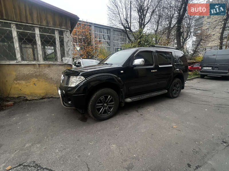 Внедорожник / Кроссовер Nissan Pathfinder 2006 в Хмельницком фото 5 Внедорожник / Кроссовер Nissan Pathfinder 2006 в Хмельницком
