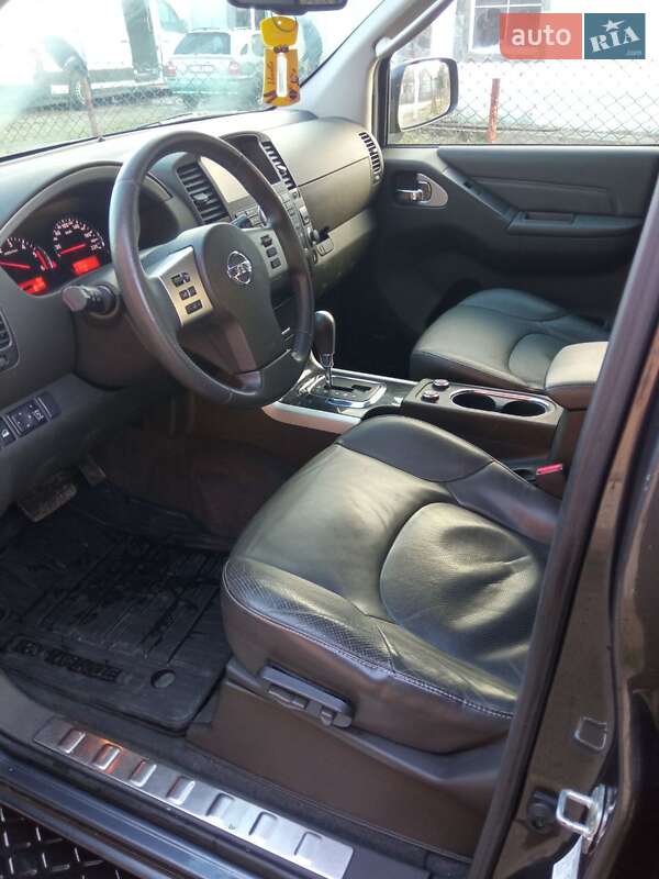 Позашляховик / Кросовер Nissan Pathfinder 2013 в Івано-Франківську