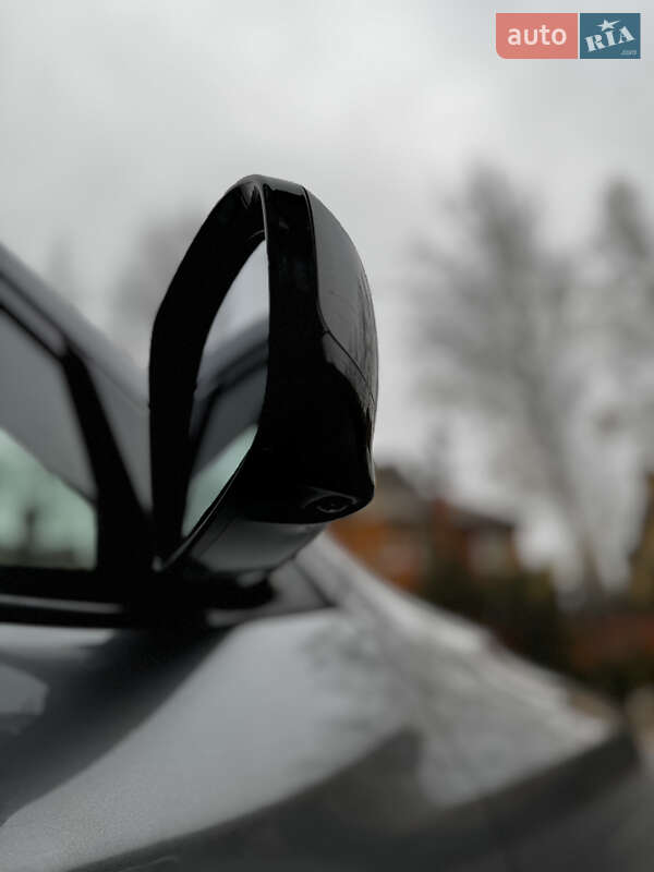 Внедорожник / Кроссовер Nissan Pathfinder 2015 в Полтаве