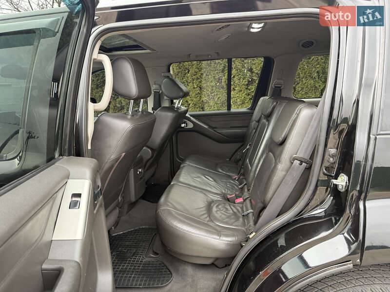 Внедорожник / Кроссовер Nissan Pathfinder 2006 в Дублянах фото 35 Внедорожник / Кроссовер Nissan Pathfinder 2006 в Дублянах