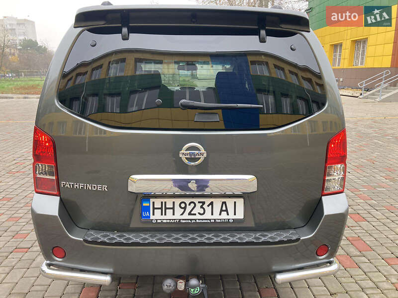 Позашляховик / Кросовер Nissan Pathfinder 2005 в Ізмаїлі